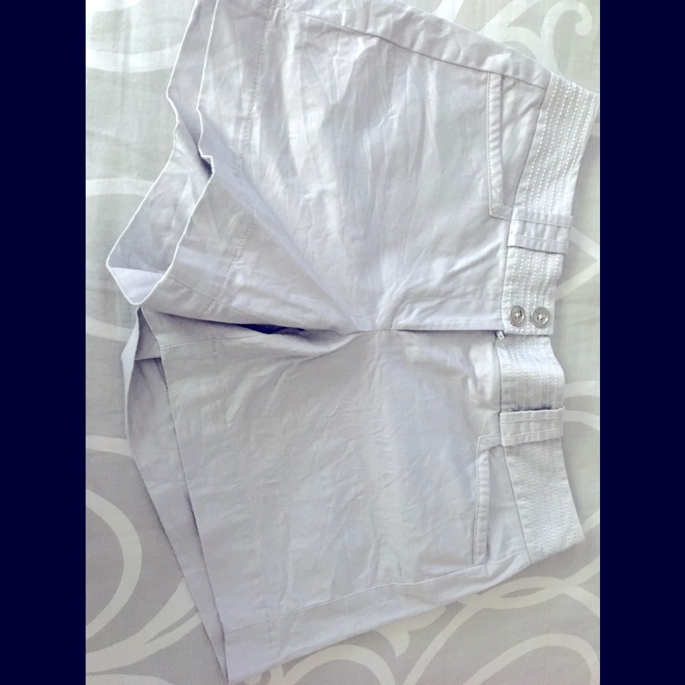 WHBM shorts-sz 6